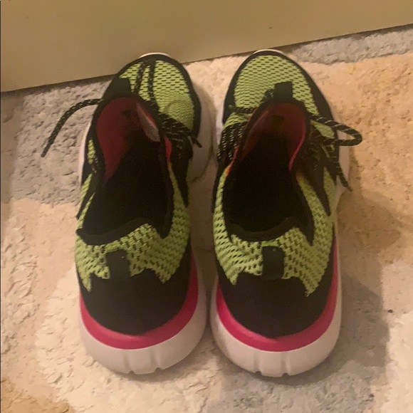 *SOLD* Unisex Cu4tro Bolt Shoes - Picture 4 of 7